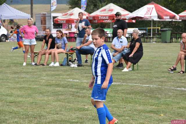 [FOTO] Rozpoczęło się świętowanie w Potworowie. Klub Sportowy Piasek obchodzi jubileusz 25-lecia istnienia