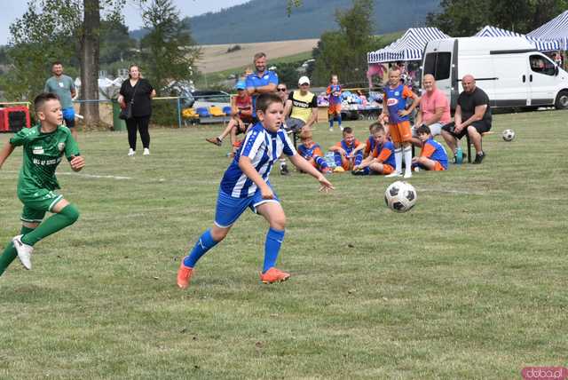 [FOTO] Rozpoczęło się świętowanie w Potworowie. Klub Sportowy Piasek obchodzi jubileusz 25-lecia istnienia