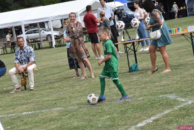 [FOTO] Rozpoczęło się świętowanie w Potworowie. Klub Sportowy Piasek obchodzi jubileusz 25-lecia istnienia