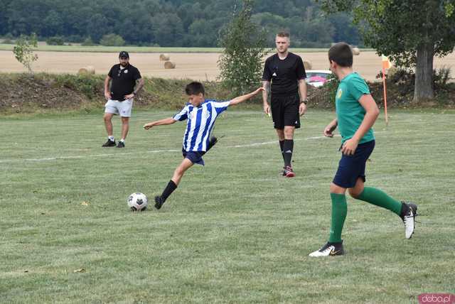 [FOTO] Rozpoczęło się świętowanie w Potworowie. Klub Sportowy Piasek obchodzi jubileusz 25-lecia istnienia
