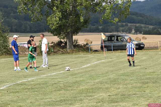 [FOTO] Rozpoczęło się świętowanie w Potworowie. Klub Sportowy Piasek obchodzi jubileusz 25-lecia istnienia