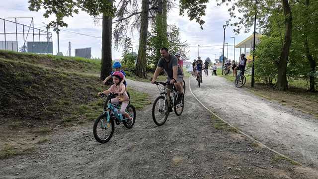 [FOTO] Przejechali w Rekreacyjnym Rajdzie Rowerowym w Ząbkowicach Śląskich