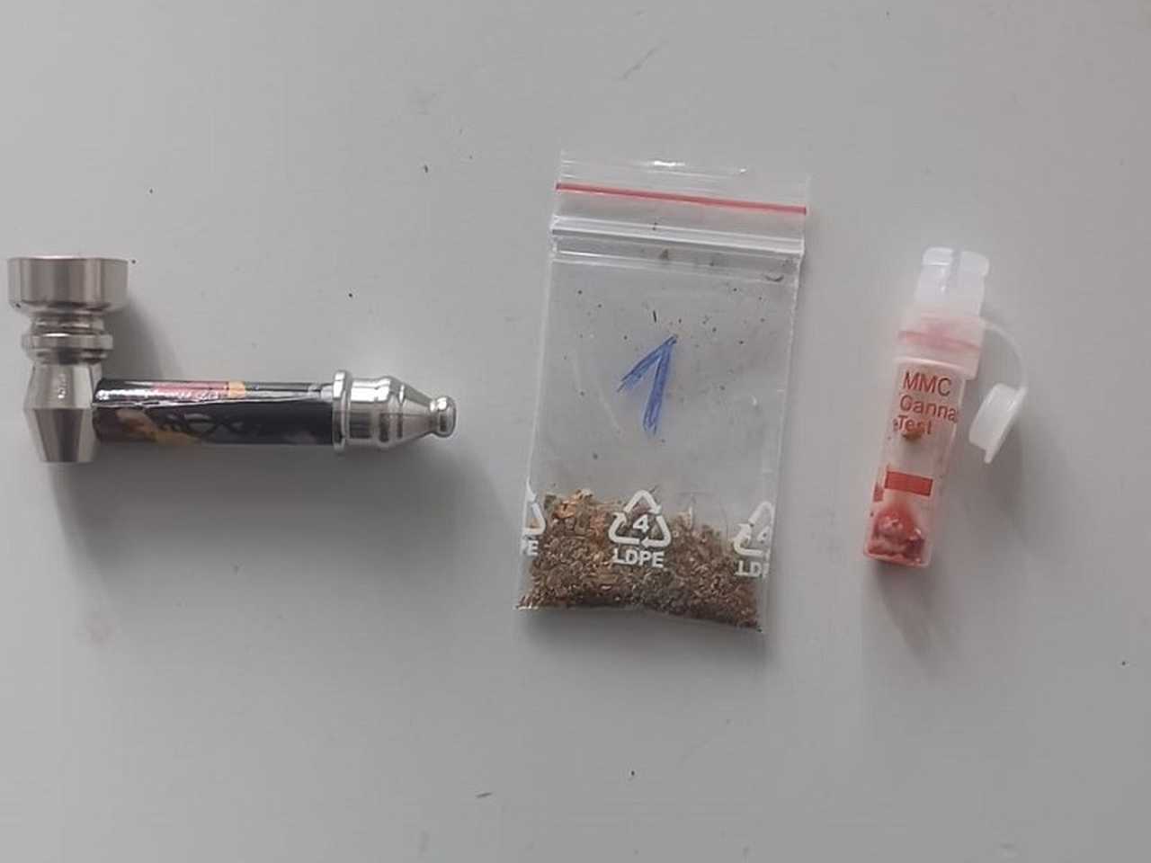 Ostatni weekend przyniósł kolejne zatrzymania za posiadanie narkotyków