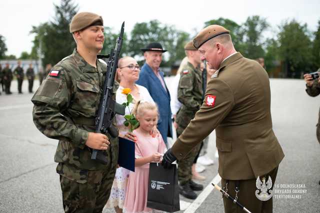 Nowi Terytorialsi złożyli przysięgę we Wrocławiu