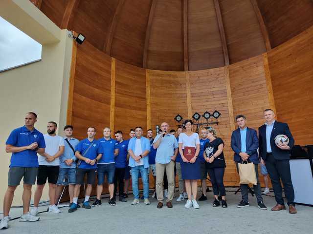 Podczas Pikniku Sportowego świętowano awans Unii Złoty Stok do ligi okręgowej