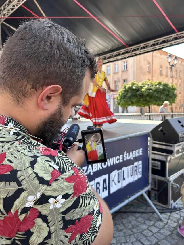  Hinduski taniec i muzyka na ząbkowickim rynku