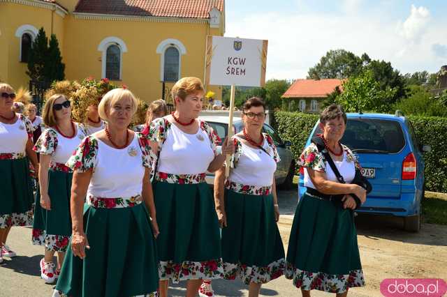 Dożynki gminy Kamieniec Ząbkowicki w Ożarach