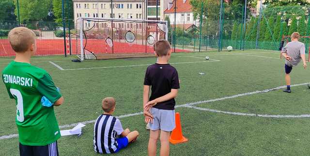 Piknik Piłkarski na Orliku w Ziębicach