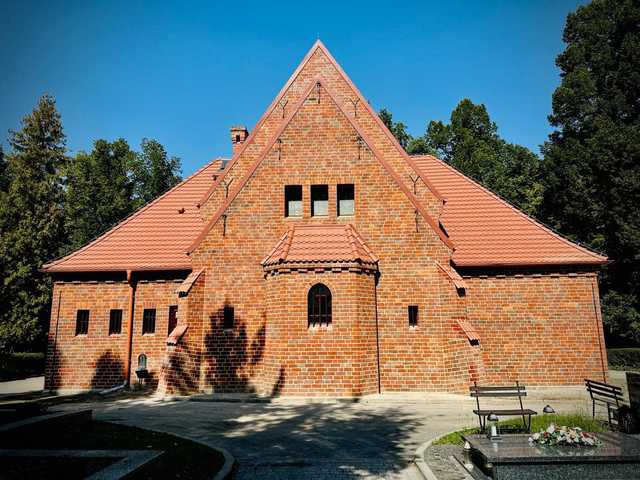 Remont domu pogrzebowego w Ziębicach 