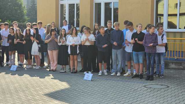 Uroczyste rozpoczęcie nowego roku szkolnego w Gminie Bardo