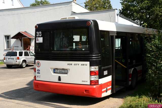 Rusza zastępcza komunikacja autobusowa między Ostroszowicami a Grodziszczem, Rudnicą i Jemną