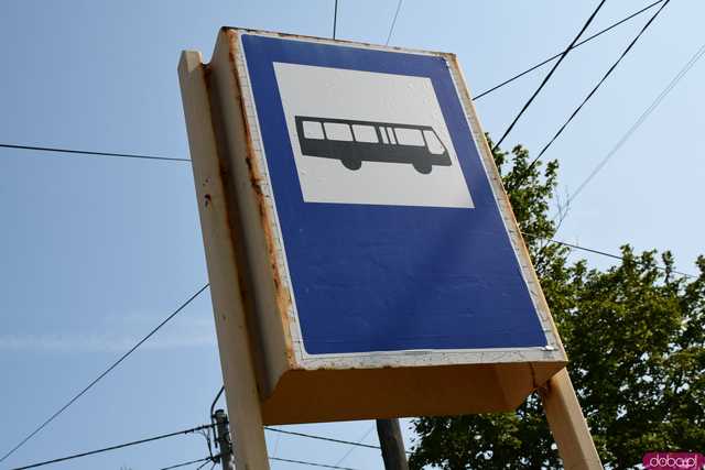 Rusza zastępcza komunikacja autobusowa między Ostroszowicami a Grodziszczem, Rudnicą i Jemną