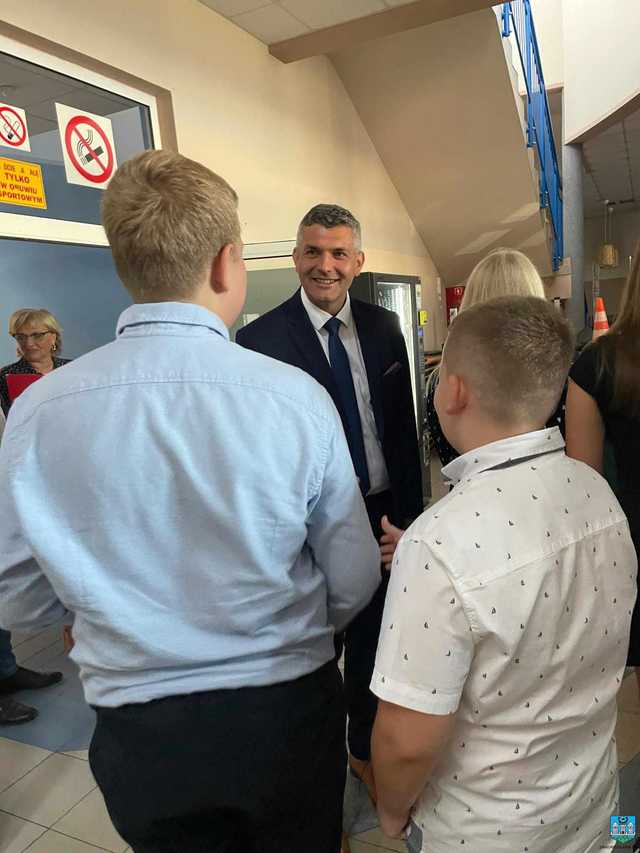 Uczniowie Gminy Ząbkowice Śląskie przywitali nowy rok szkolny!