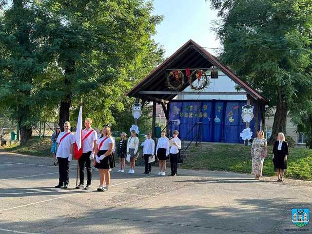 Uczniowie Gminy Ząbkowice Śląskie przywitali nowy rok szkolny!
