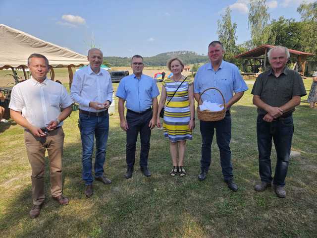 [FOTO] Tak zakończenie źniw i zbiory plonów świętowały sołectwa Gminy Ziębice