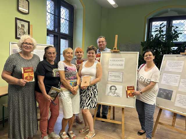 [FOTO] Literacka podróż z „Kordianem”. Narodowe Czytanie w Ząbkowicach Śląskich