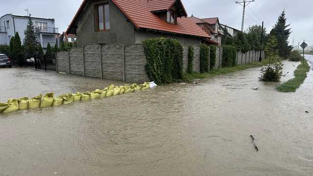 Podnoszący się poziom wód i przerwy w dostawie prądu w Gminie Ziębice