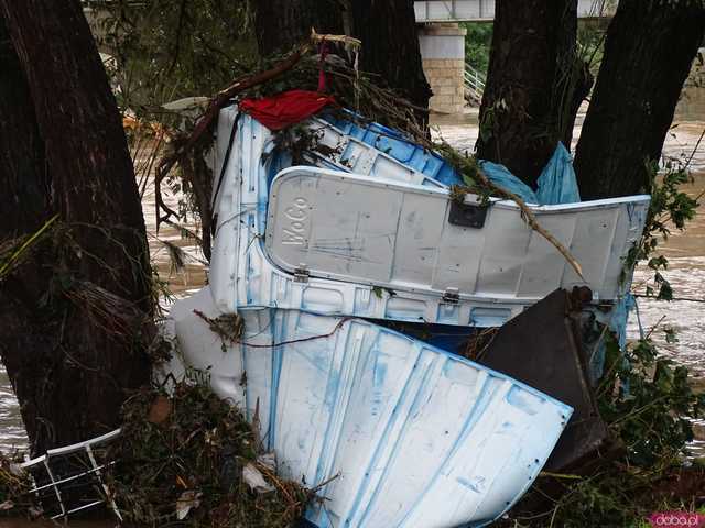 [FOTO] Bardo po powodzi: wielu mieszkańców straciło dobytek życia, jakie wsparcie jest teraz najważniejsze dla poszkodowanych?