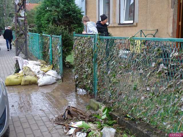 [FOTO] Bardo po powodzi: wielu mieszkańców straciło dobytek życia, jakie wsparcie jest teraz najważniejsze dla poszkodowanych?