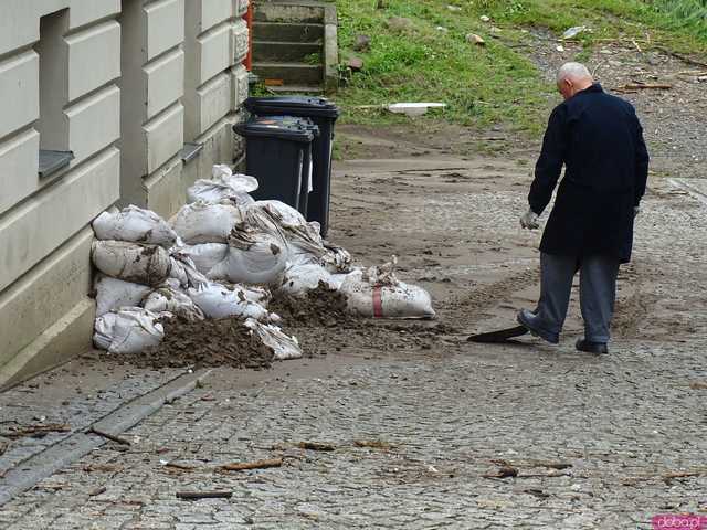 [FOTO] Bardo po powodzi: wielu mieszkańców straciło dobytek życia, jakie wsparcie jest teraz najważniejsze dla poszkodowanych?