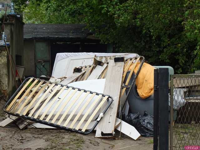 [FOTO] Bardo po powodzi: wielu mieszkańców straciło dobytek życia, jakie wsparcie jest teraz najważniejsze dla poszkodowanych?