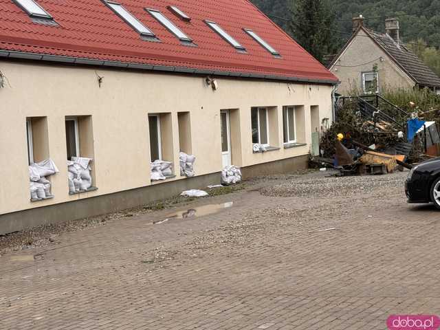 [FOTO] Bardo po powodzi: wielu mieszkańców straciło dobytek życia, jakie wsparcie jest teraz najważniejsze dla poszkodowanych?