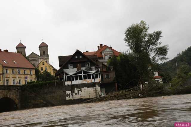 [FOTO] Bardo po powodzi: wielu mieszkańców straciło dobytek życia, jakie wsparcie jest teraz najważniejsze dla poszkodowanych?
