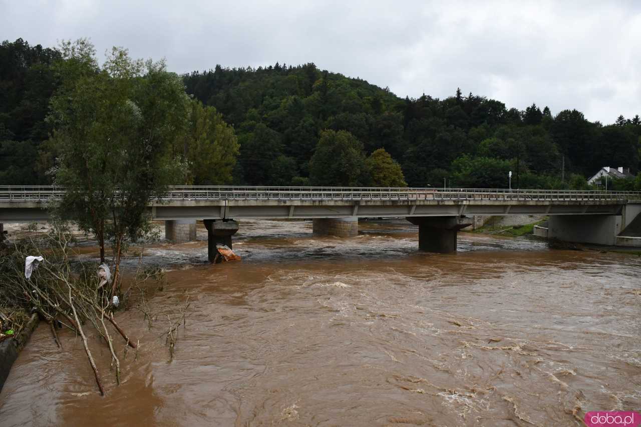 [FOTO] Bardo po powodzi: wielu mieszkańców straciło dobytek życia, jakie wsparcie jest teraz najważniejsze dla poszkodowanych?