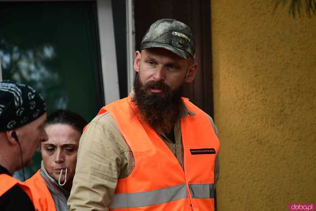 [FOTO, WIDEO] Łącząc siły dla powodzian, czyli akcja pomocowa Myśliwi Razem w Kamieńcu Ząbkowickim