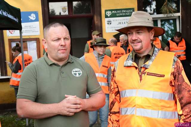 [FOTO, WIDEO] Łącząc siły dla powodzian, czyli akcja pomocowa Myśliwi Razem w Kamieńcu Ząbkowickim