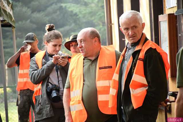 [FOTO, WIDEO] Łącząc siły dla powodzian, czyli akcja pomocowa Myśliwi Razem w Kamieńcu Ząbkowickim