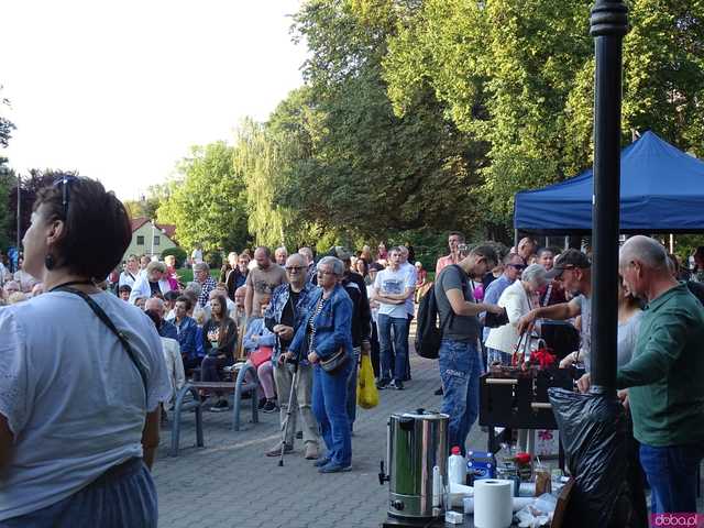 [FOTO, WIDEO] Wyjątkowy koncert charytatywny w Ziębicach na rzecz powodzian z powiatu ząbkowickiego