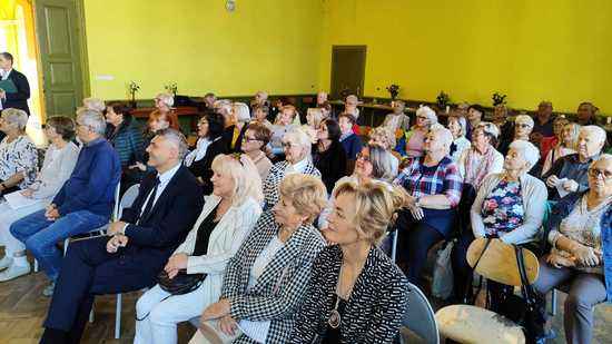 Inauguracja roku akademickiego Uniwersytetu Trzeciego Wieku w Ząbkowicach Śląskich