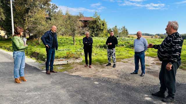 [FOTO] Odebrano nowe drogi w Głębokiej i Osinie Wielkiej