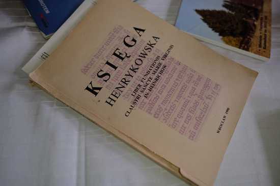 [FOTO] Dlaczego warto wybrać się na Kozie Chrzepty? Spotkanie w Brzeźnickiej Bibliotece