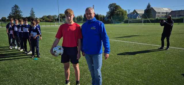 [FOTO] Triumf Szkoły Podstawowej nr 3 w Ząbkowicach Śląskich w Turnieju U-15