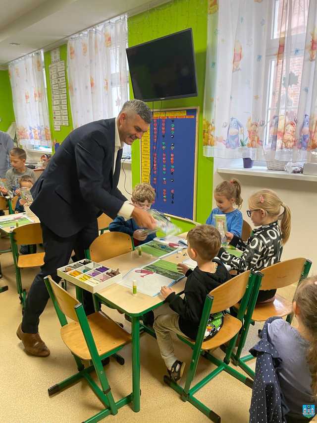 [FOTO] Dzień Przedszkolaka w gminie Ząbkowice Śląskie i magiczna niespodzianka od Burmistrza