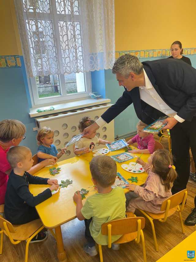 [FOTO] Dzień Przedszkolaka w gminie Ząbkowice Śląskie i magiczna niespodzianka od Burmistrza