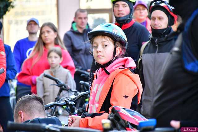 [FOTO] Miłośnicy dwóch kółek po raz 25. pojechali w Rekreacyjnym Rajdzie Rowerowym
