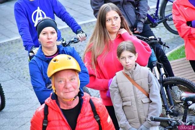 [FOTO] Miłośnicy dwóch kółek po raz 25. pojechali w Rekreacyjnym Rajdzie Rowerowym
