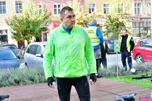 [FOTO] Miłośnicy dwóch kółek po raz 25. pojechali w Rekreacyjnym Rajdzie Rowerowym