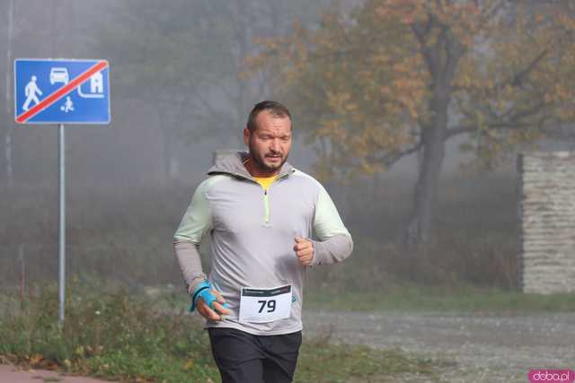 [FOTO] Pobiegli w jubileuszowej Bardzkiej Piąteczce