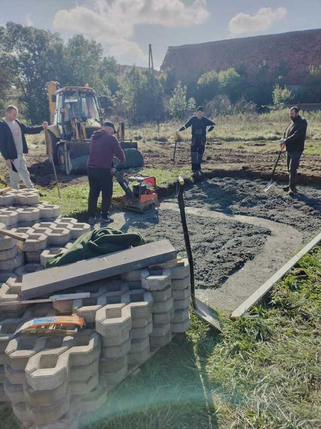 [FOTO] Sobota pełna pracy na rzecz wspólnego dobra w sołectwie Muszkowice
