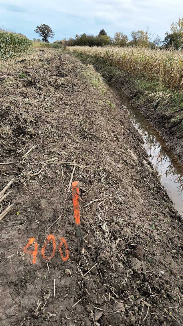 Inwestujemy w bezpieczeństwo i lepsze warunki dla rolników. Burmistrz Kamieńca rozpoczyna prace melioracyjne w gminie