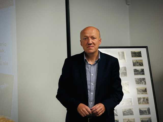 [FOTO] „Ziębice na starej pocztówce” – historia miasta z pasjonatami przeszłości na wyciągnięcie ręki
