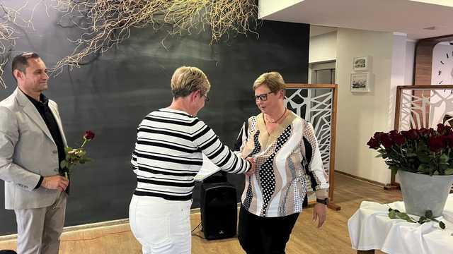 [FOTO] Trudne warunki, wielkie serca: Dzień Edukacji Narodowej w Bardzie
