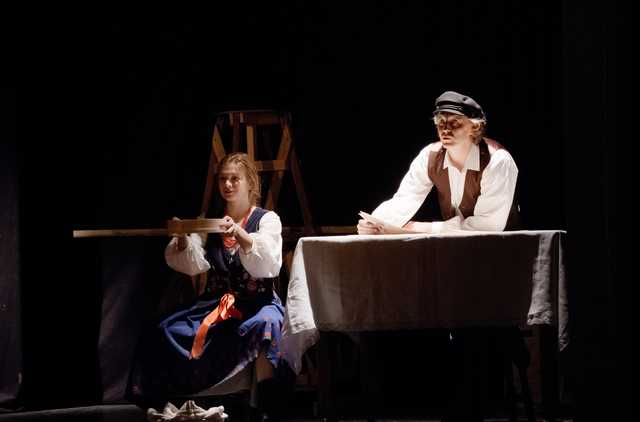 [FOTO] Między rzeczywistością a iluzją: Teatralna podróż w Ziębicach
