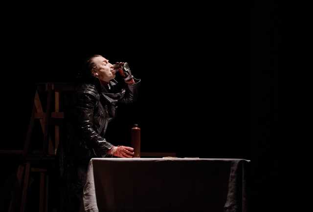 [FOTO] Między rzeczywistością a iluzją: Teatralna podróż w Ziębicach