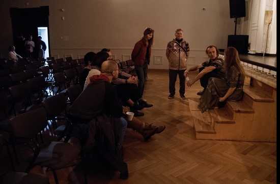 [FOTO] Między rzeczywistością a iluzją: Teatralna podróż w Ziębicach