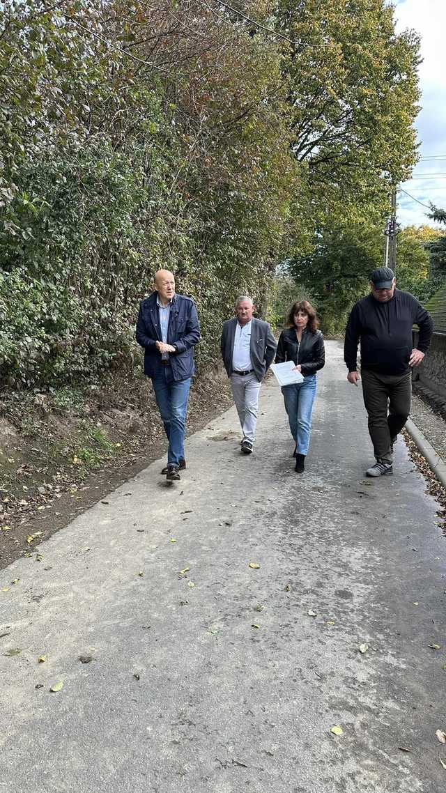 [FOTO] Nowa droga w Osinie Wielkiej została oddana do użytku. To kolejna z 14 inwestycji drogowych w Gminie!